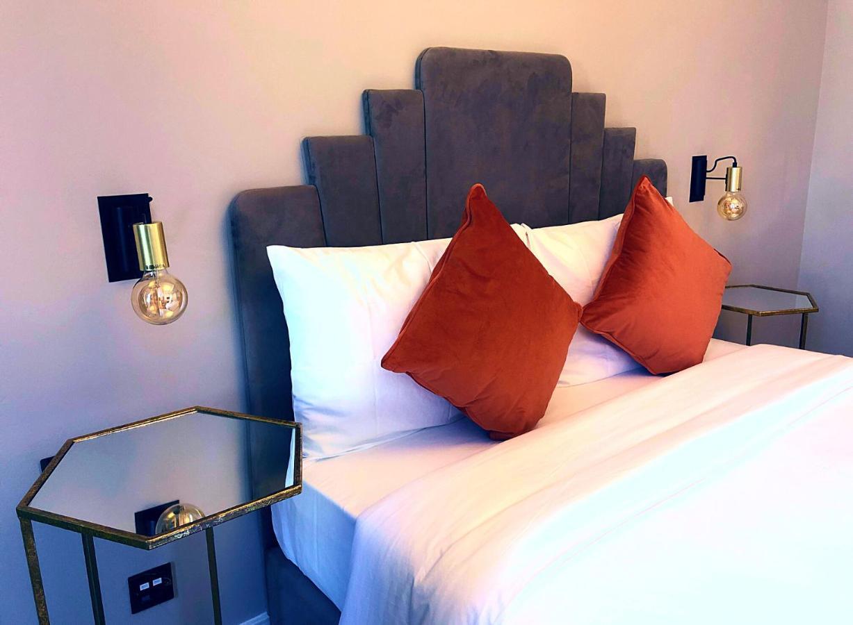 Cinematique Hotel Mosta Luaran gambar